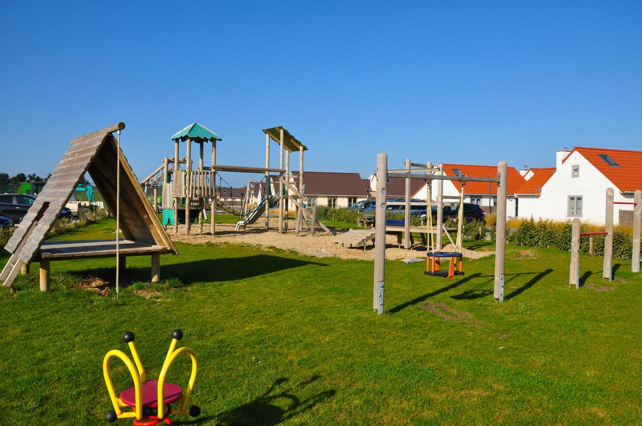 Zeepark Mercator Hotel Wenduine Buitenkant foto