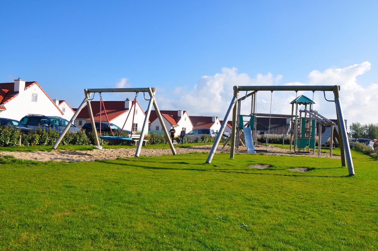Zeepark Mercator Hotel Wenduine Buitenkant foto